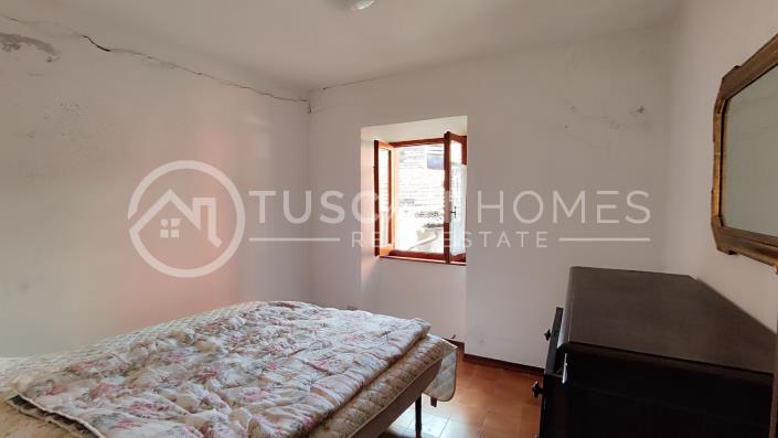 Image No.13-3 Bed Townhouse for sale