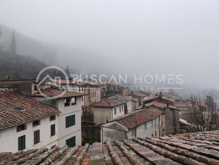 Image No.9-2 Bed Townhouse for sale