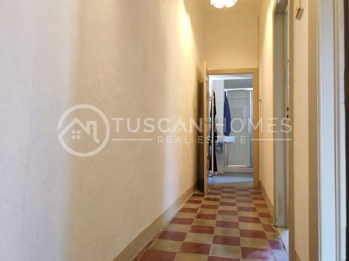 Image No.11-2 Bed Townhouse for sale