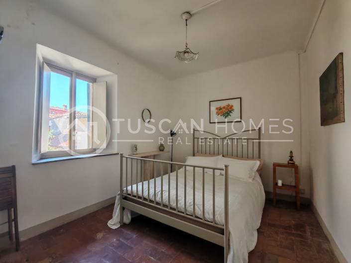 Image No.7-2 Bed Townhouse for sale