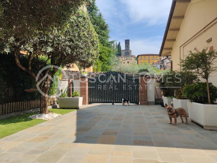 Image No.17-5 Bed House/Villa for sale