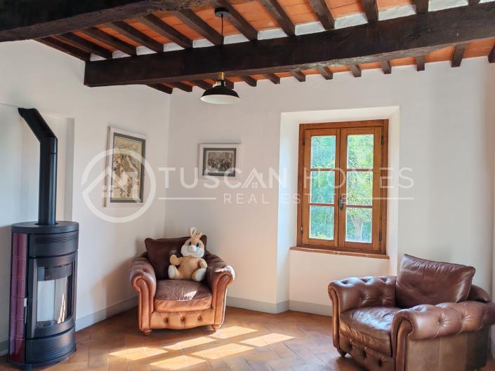 Image No.3-6 Bed Farmhouse for sale