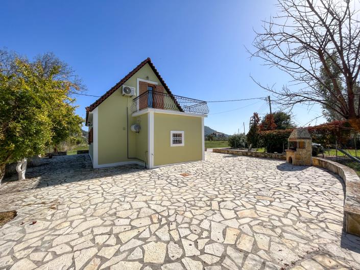 Image No.9-2 Bed Land for sale