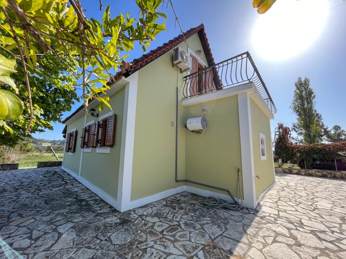 Image No.8-2 Bed Land for sale