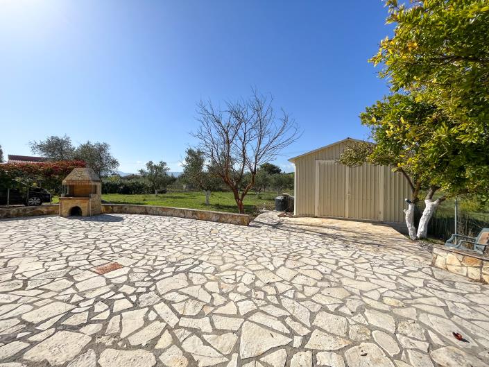 Image No.11-2 Bed Land for sale