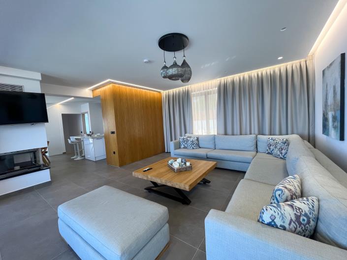 Image No.36-4 Bed Villa for sale