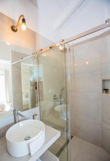 Image No.27-3 Bed Villa for sale