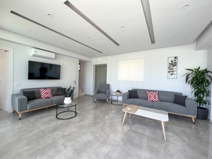 Image No.18-3 Bed Villa for sale