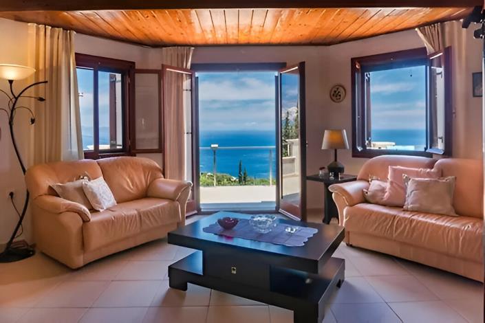 Image No.19-3 Bed Villa / Detached for sale