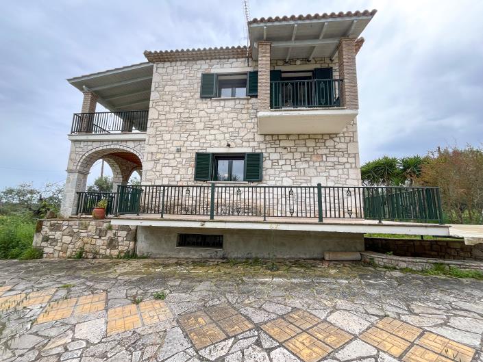 Image No.9-3 Bed Villa / Detached for sale