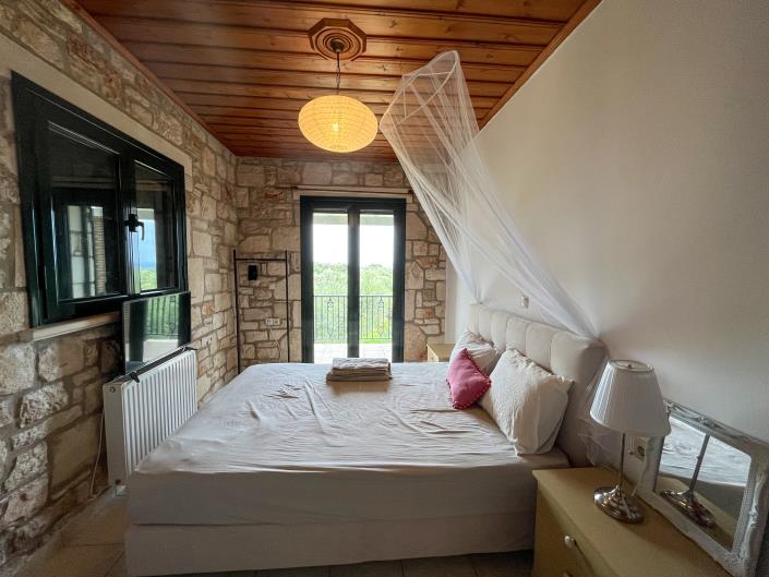 Image No.29-3 Bed Villa / Detached for sale