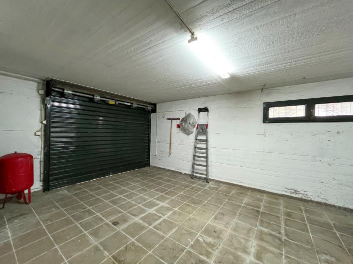 Image No.37-3 Bed Villa / Detached for sale