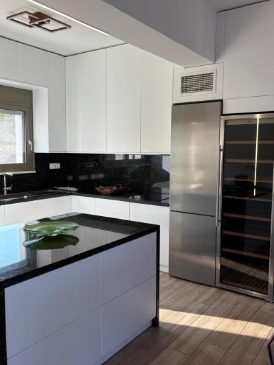 Image No.39-4 Bed Villa / Detached for sale