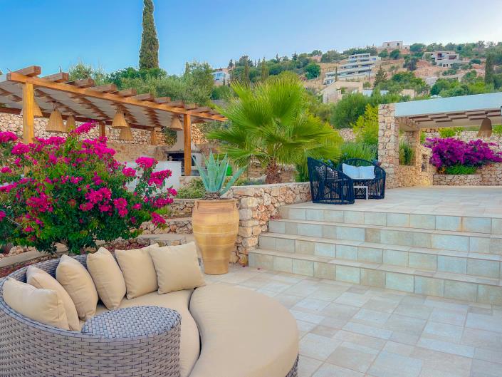 Image No.11-4 Bed Villa / Detached for sale