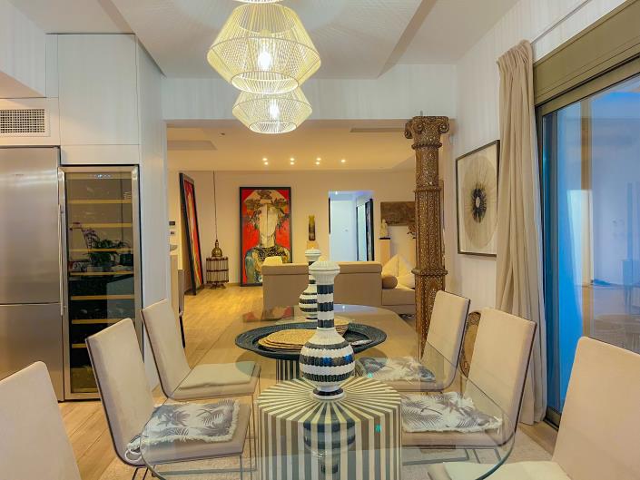 Image No.40-4 Bed Villa / Detached for sale