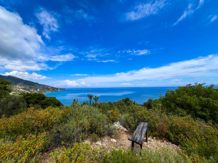 Image No.21-6 Bed Villa / Detached for sale