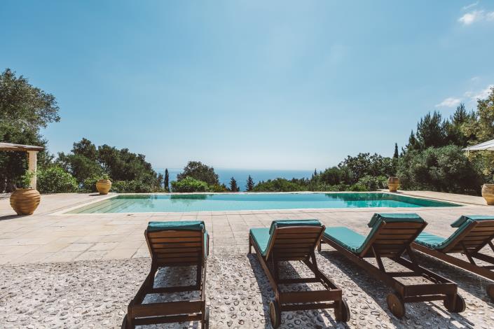 Image No.34-4 Bed Villa / Detached for sale