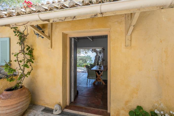 Image No.25-4 Bed Villa / Detached for sale