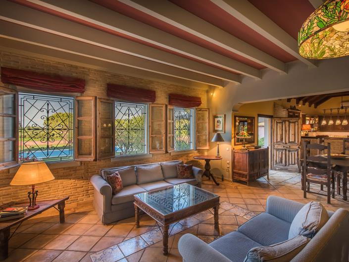 Image No.7-8 Bed Villa / Detached for sale