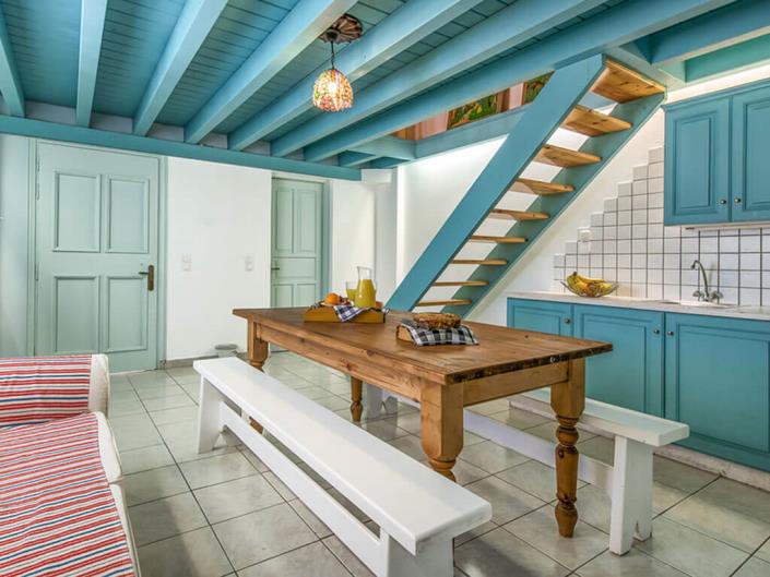 Image No.18-8 Bed Villa / Detached for sale