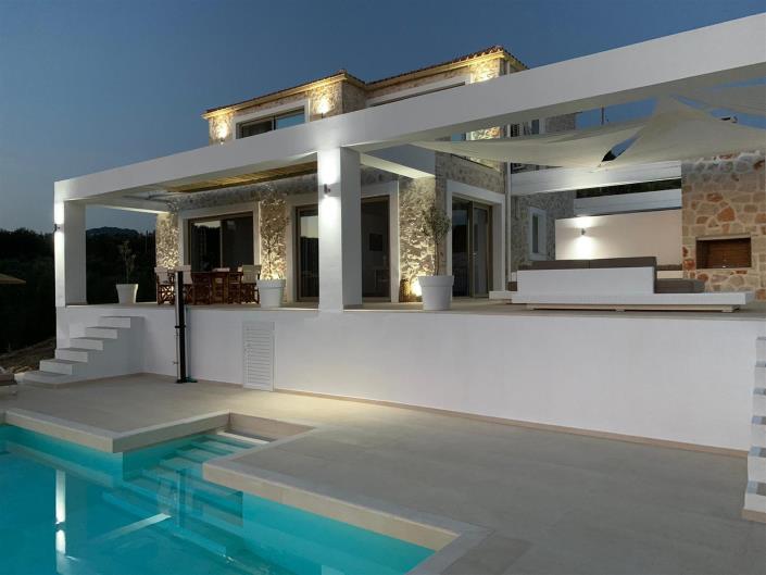 Image No.12-2 Bed Villa for sale