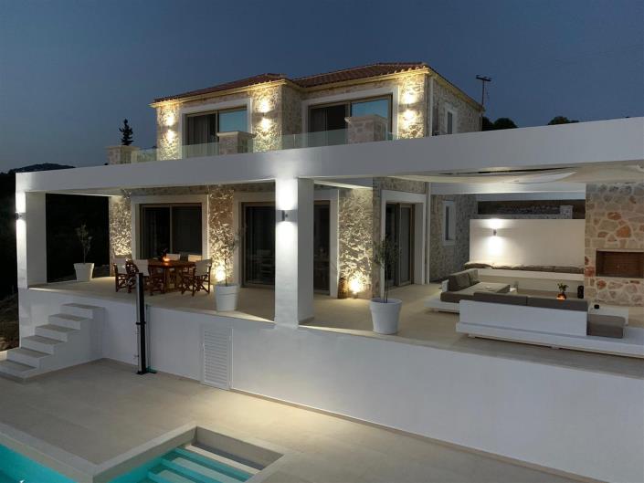 Image No.14-2 Bed Villa for sale