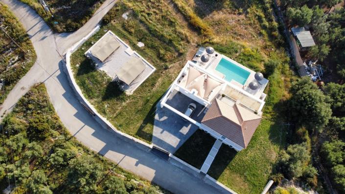 Image No.20-2 Bed Villa for sale