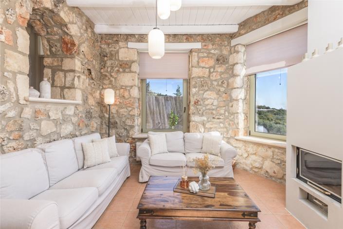 Image No.21-5 Bed Villa for sale