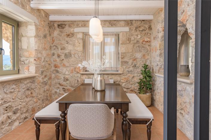 Image No.37-5 Bed Villa for sale