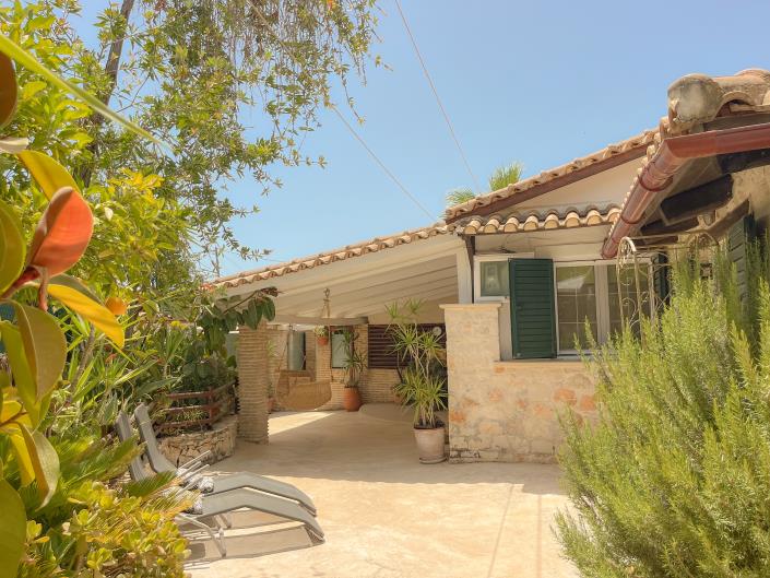 Image No.10-3 Bed Villa for sale