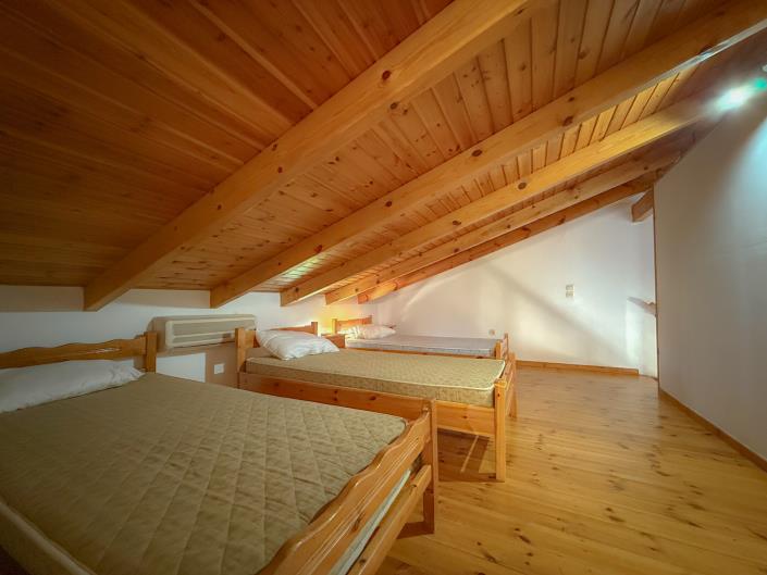 Image No.16-3 Bed House for sale