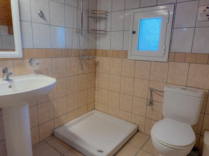 Image No.19-3 Bed House for sale