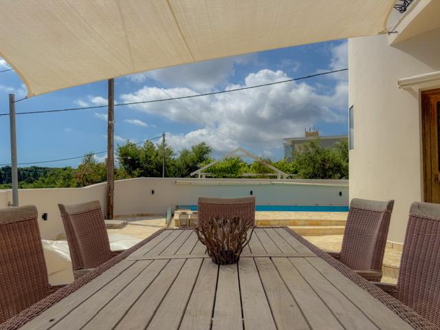 Image No.12-2 Bed Villa for sale