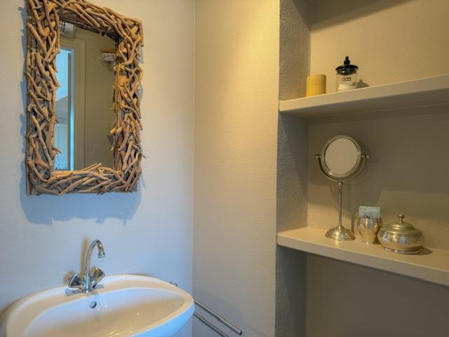 Image No.44-2 Bed Villa for sale