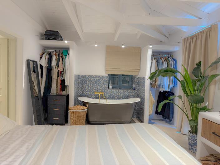 Image No.14-8 Bed House/Villa for sale