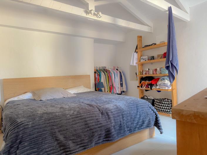 Image No.25-8 Bed House/Villa for sale