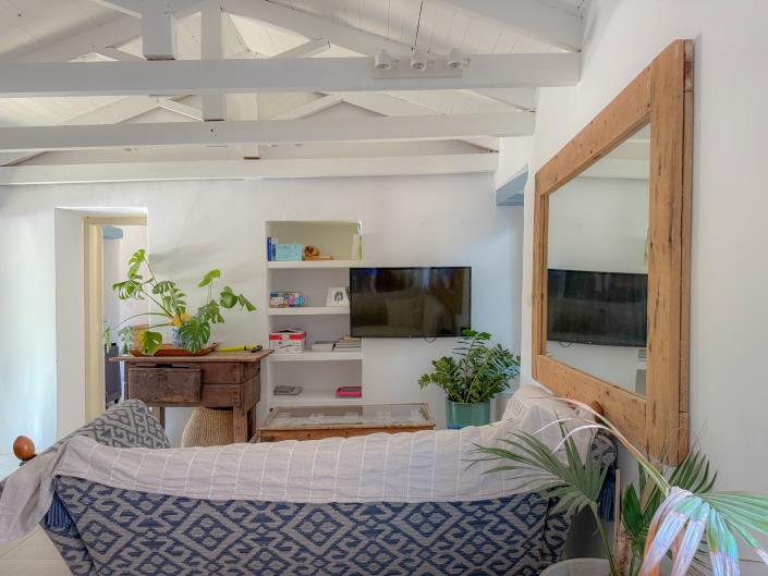 Image No.6-8 Bed House/Villa for sale