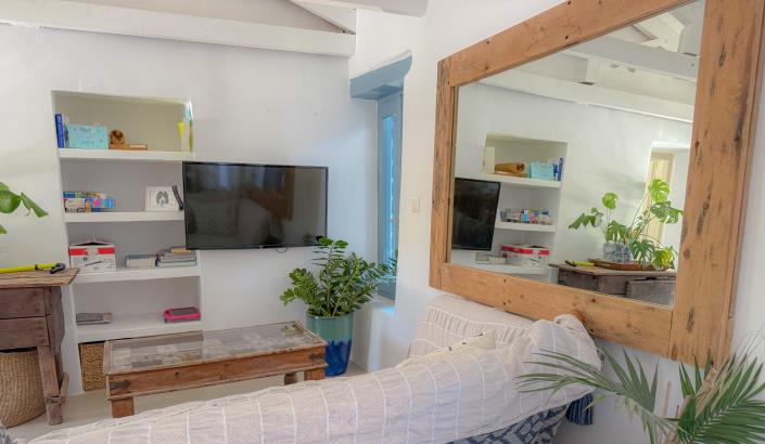 Image No.8-8 Bed House/Villa for sale