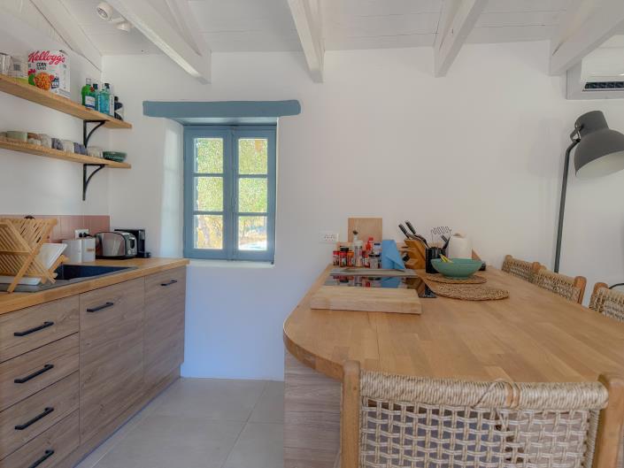 Image No.10-8 Bed House/Villa for sale