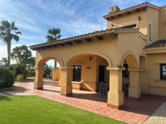 Image No.7-3 Bed Villa / Detached for sale