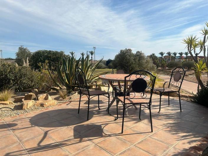 Image No.19-3 Bed Villa / Detached for sale