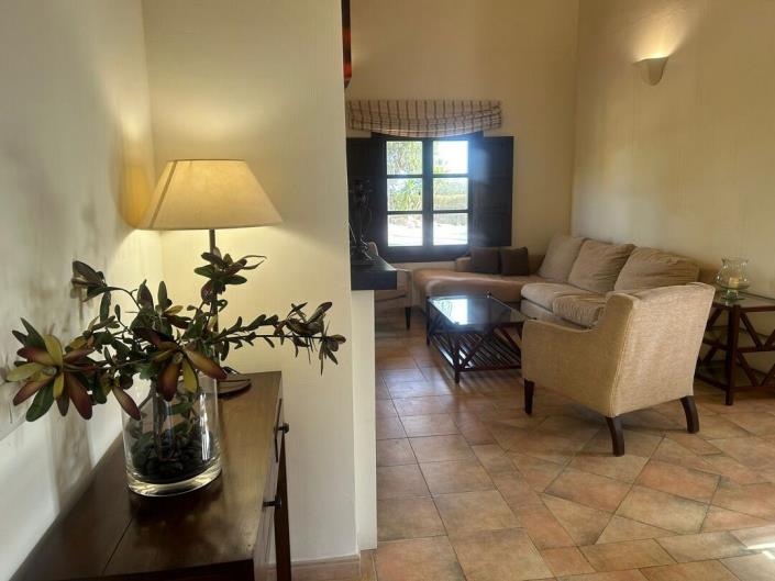 Image No.23-3 Bed Villa / Detached for sale