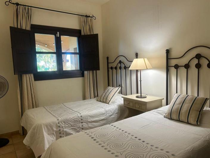 Image No.32-3 Bed Villa / Detached for sale