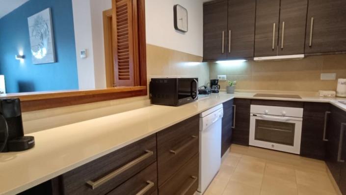 Image No.8-2 Bed Apartment for sale