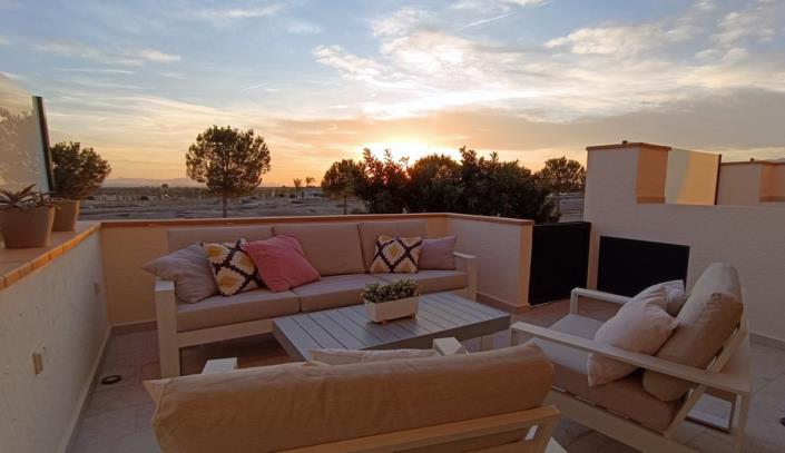 Image No.37-2 Bed Apartment for sale