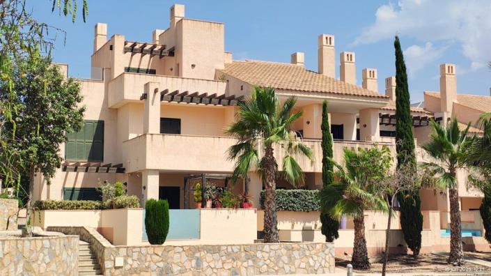 Image No.1-3 Bed Apartment for sale