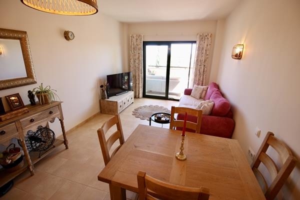 Image No.12-2 Bed Apartment for sale