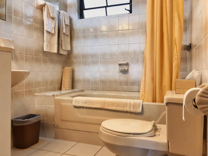 Image No.13-7 Bed Cottage for sale