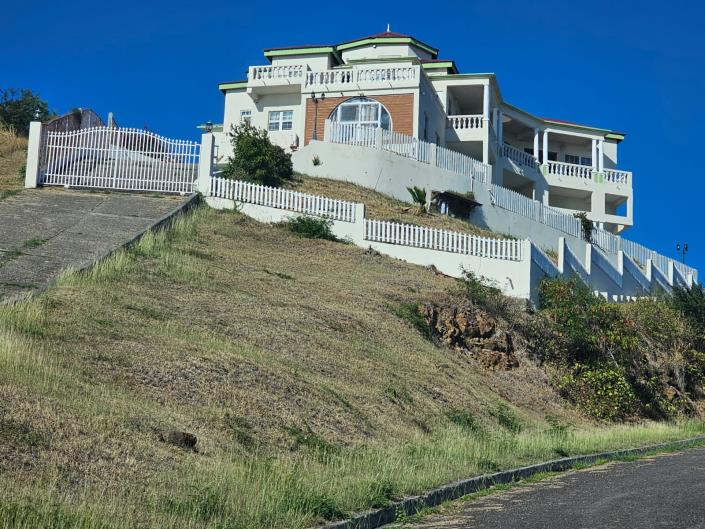 Image No.2-5 Bed House/Villa for sale