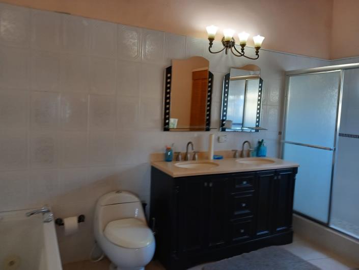 Image No.17-5 Bed House/Villa for sale